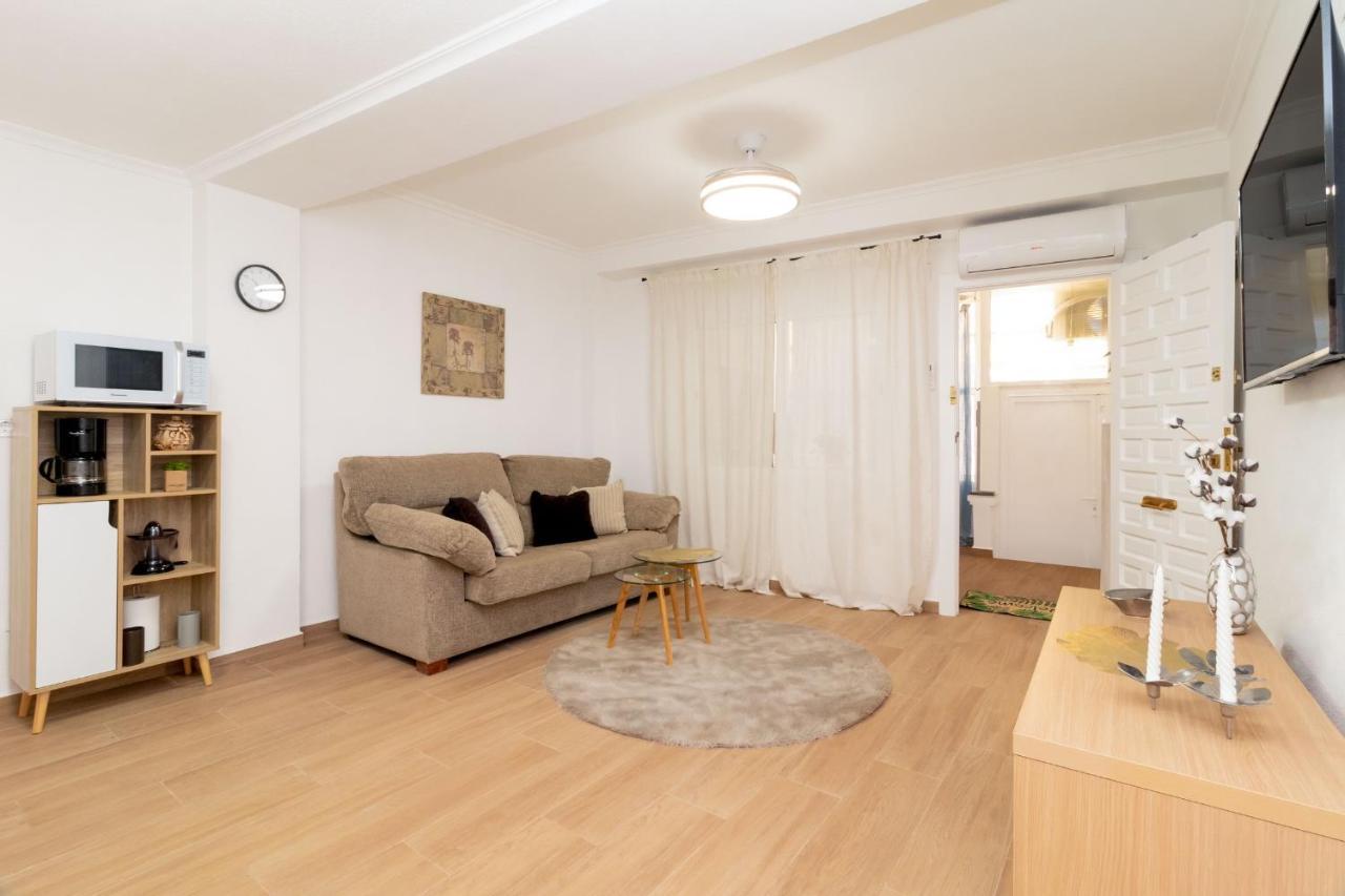 Apartamento Maximo Torrevieja Dış mekan fotoğraf