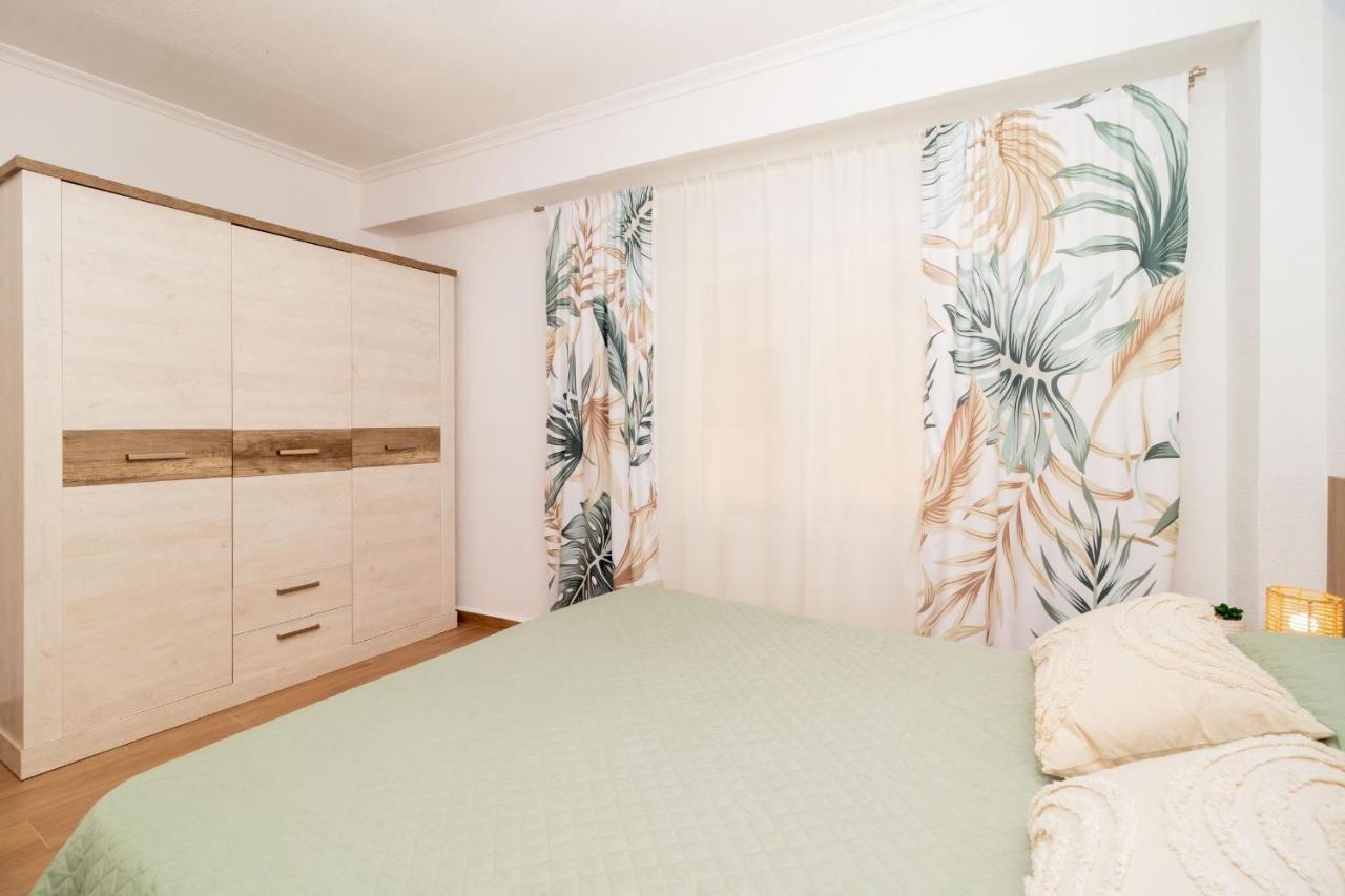 Apartamento Maximo Torrevieja Dış mekan fotoğraf