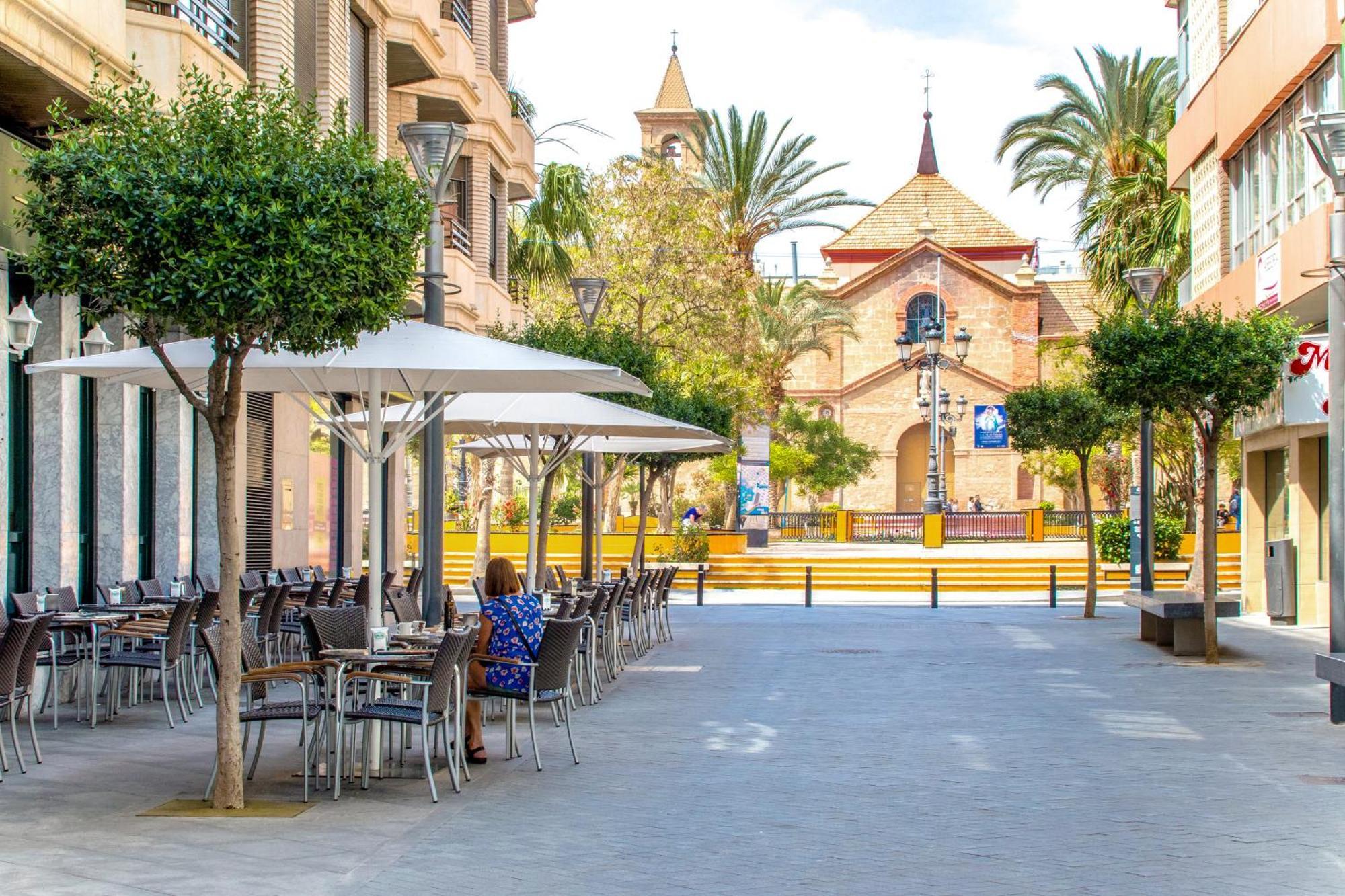 Apartamento Maximo Torrevieja Dış mekan fotoğraf